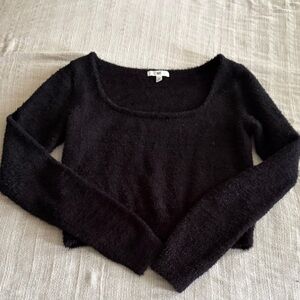 BP SM Black Scoop Neck Sweater 🖤💋